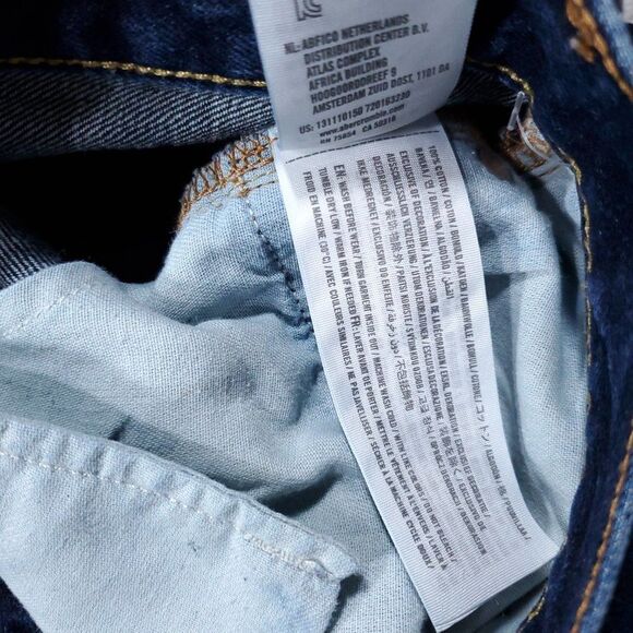 READ Abercrombie Men's 30 x 26.5 Boys Straight Leg Button Fly Dark Wash Jeans - Picture 11 of 11